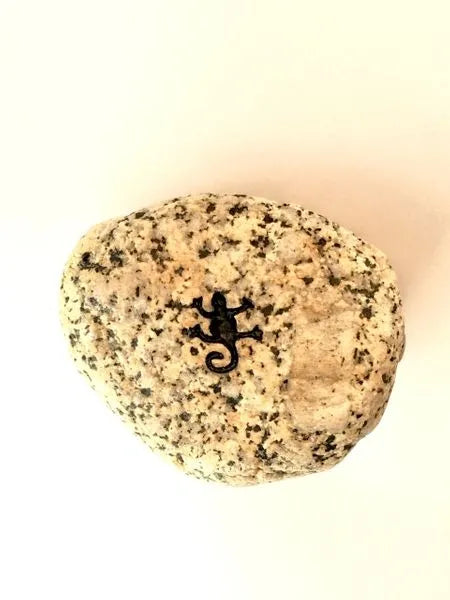 Rocknob Granite Lizard Gear Shift Knob
